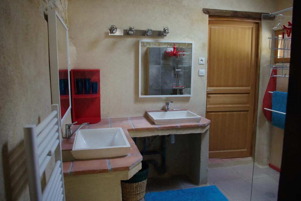 La Prade Basse 82 Bed & Breakfast Saint-Antonin Phòng bức ảnh